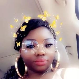 Meet your Posher, Bria